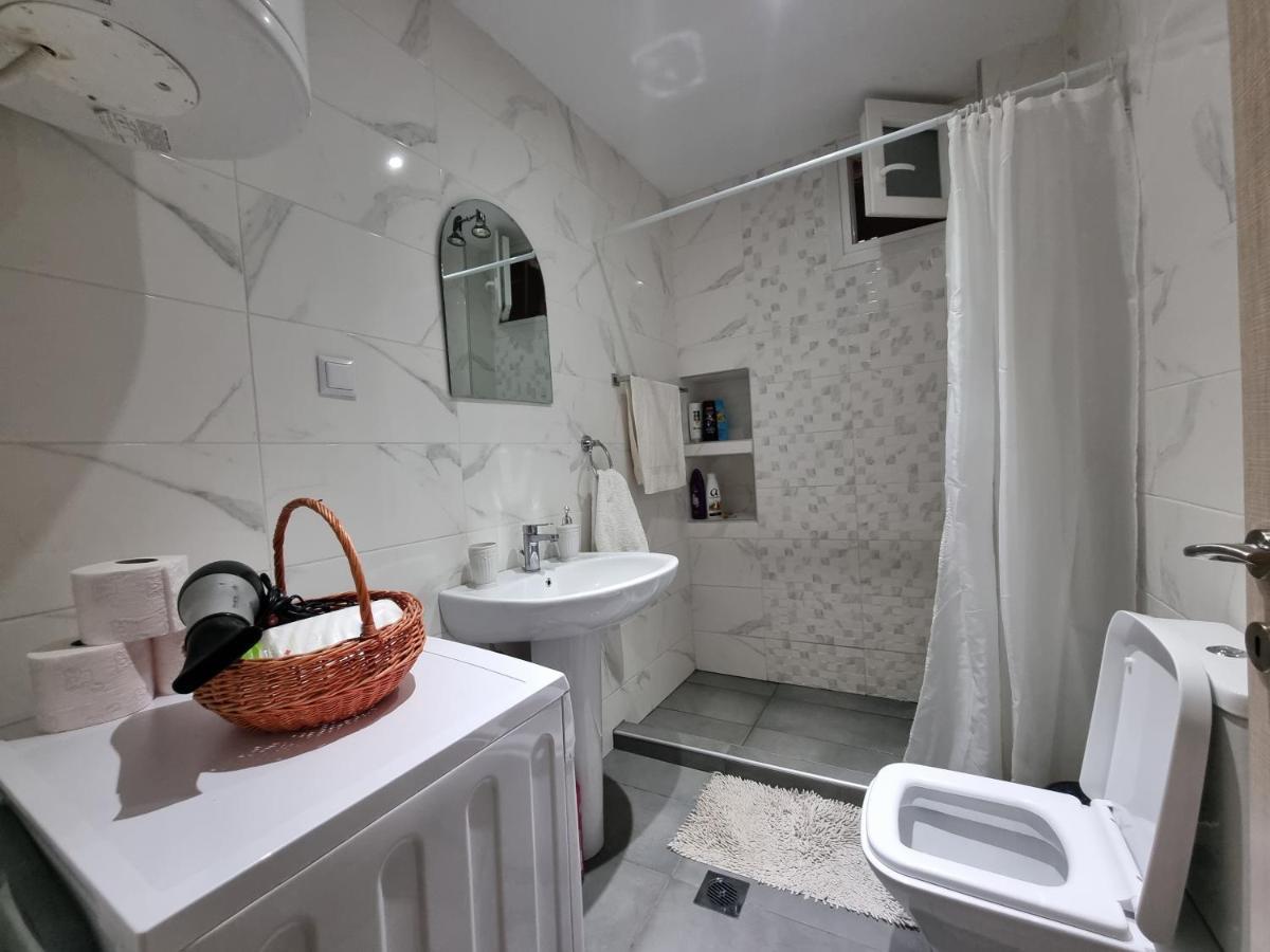 Cosy And Modern Appartment In Olympiada Luaran gambar